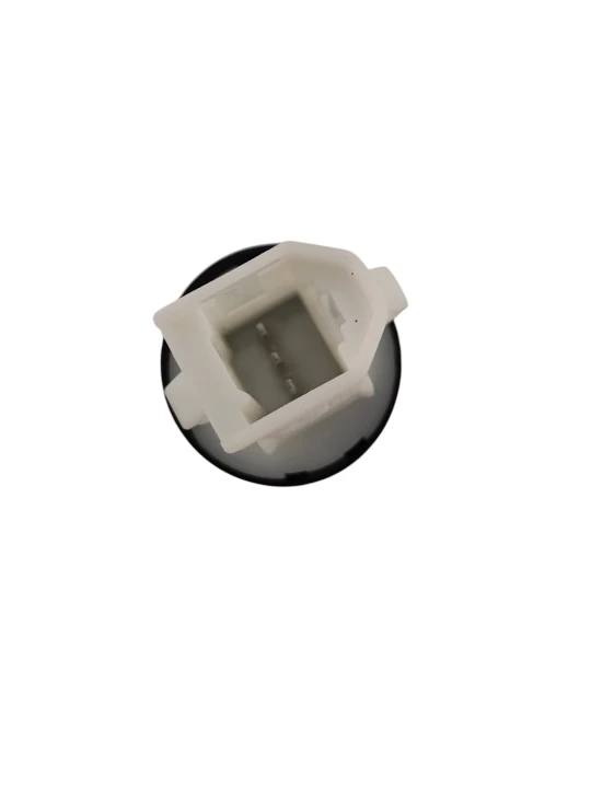 g931812140170-1.jpg
